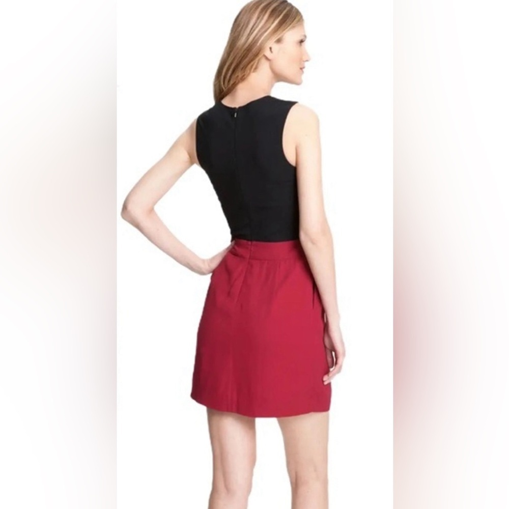 #133 THEORY • DARUA •COLOR BLOCK DRESS - Picture 2 of 8